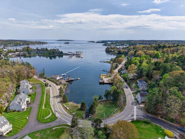 House for sale in Boothbay Harbor, Maine