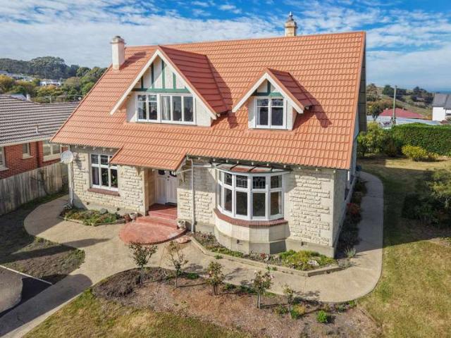 House for sale in Otakou