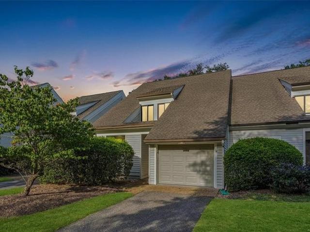 Townhouse for sale in Virginia