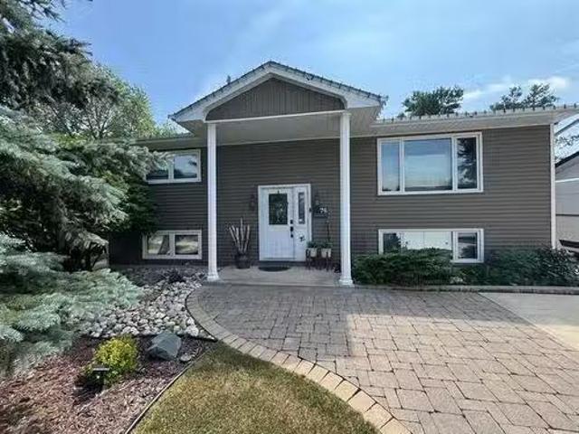 House for sale in East St. Paul, Manitoba