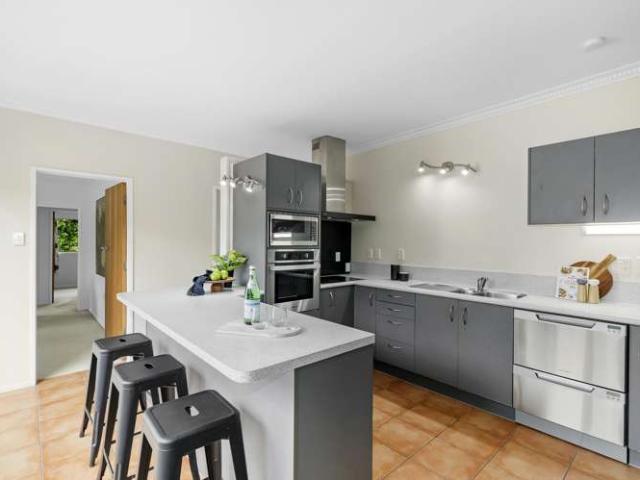 House for sale in Days Bay, Wellington