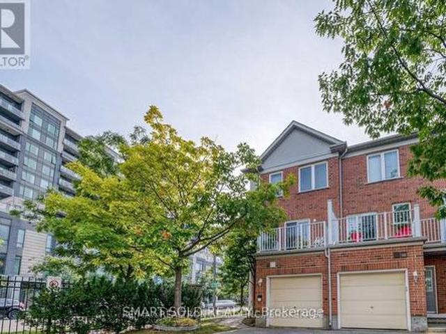 Townhouse for sale in Markham, Golden Horseshoe