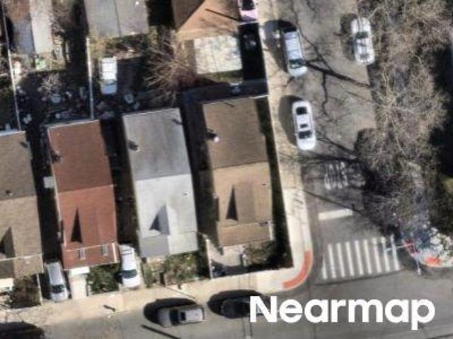 House for sale in Queens, Arverne