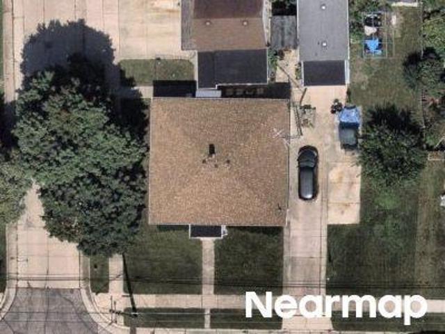 House for sale in Kenosha, Wisconsin