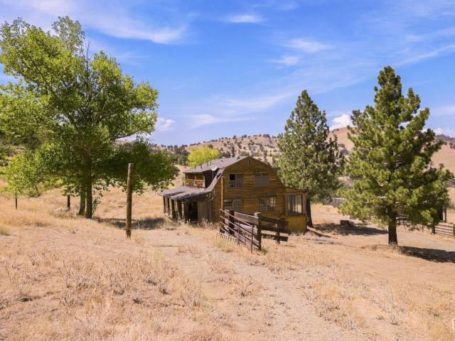 House for sale in Lebec, Kern County