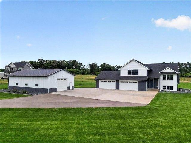 House for sale in Stacy, Minnesota
