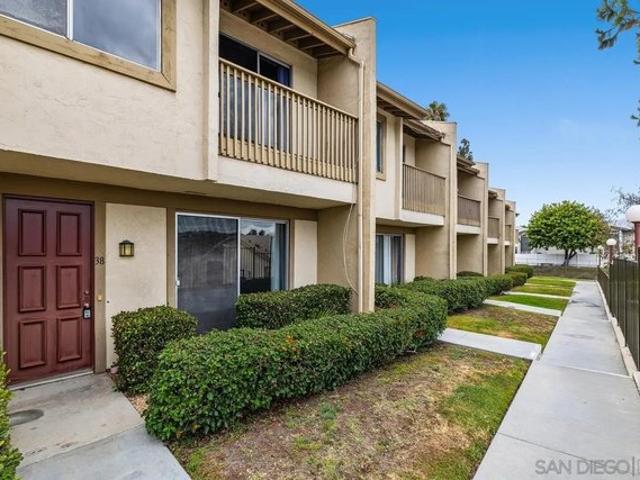 Condo for sale in La Mesa, California