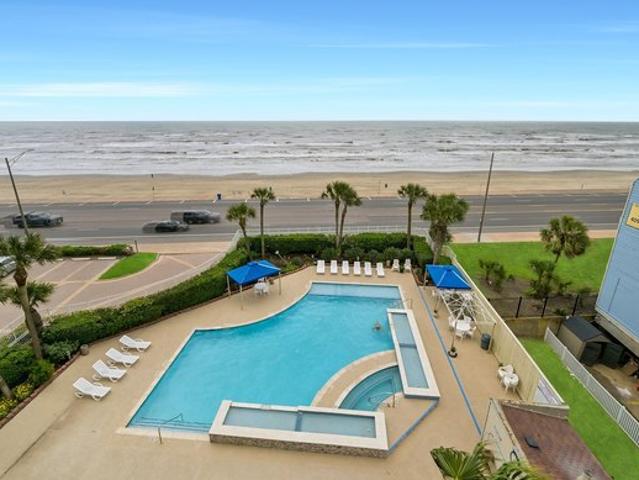 Condo for sale in Galveston, Texas