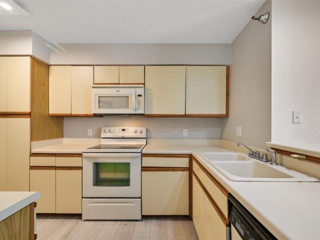 Condo for sale in Galveston, Galveston County