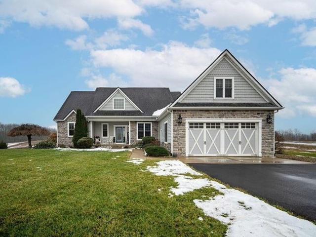 House for sale in Fredericktown, Ohio
