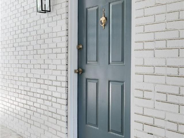 Condo for sale in Virginia