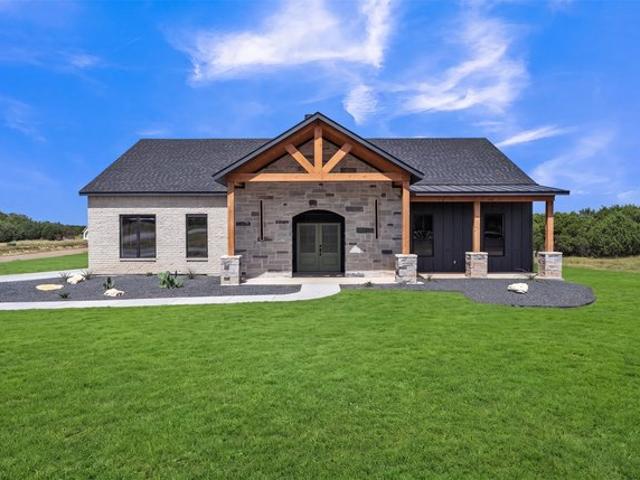 House for sale in Johnson, Texas