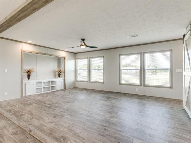 House for sale in Crescent, Oklahoma