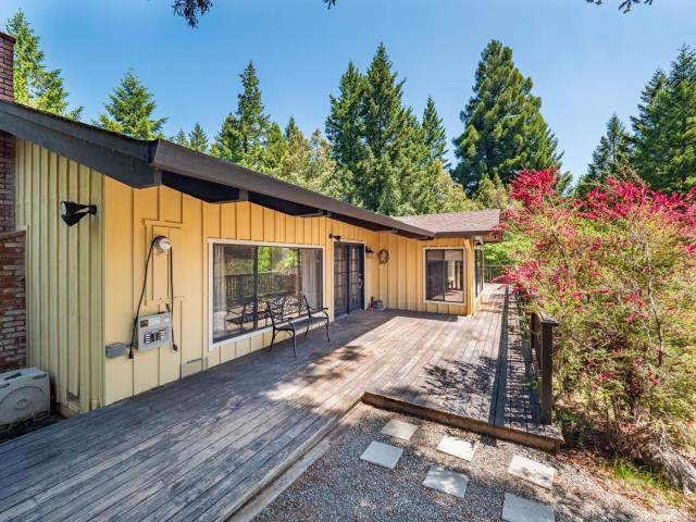 House for sale in Philo, California