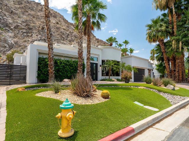 House for sale in Indian Wells, California