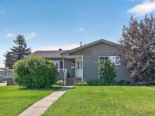 House for sale in Wedgewood, Alberta