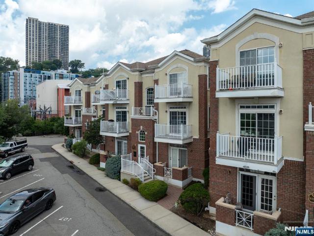 House for sale in Hudson, New Jersey