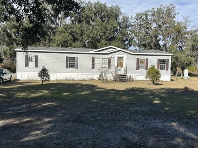 House for sale in Suwannee, Florida