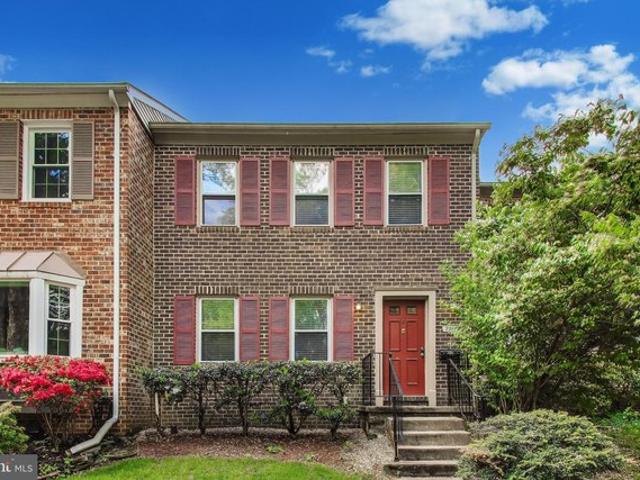 Townhouse for sale in Potomac, Maryland