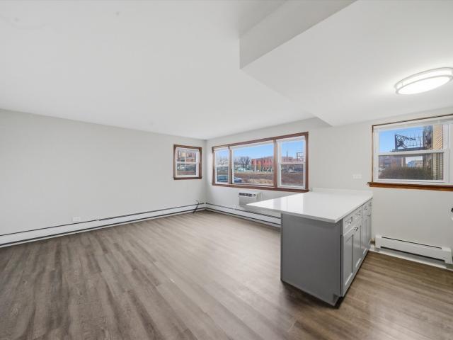 Property for rent in Elmwood Park, Illinois