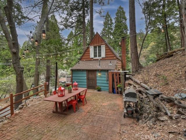 House for sale in Cedar Glen, California