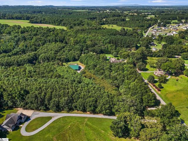 House for sale in Campobello, South Carolina