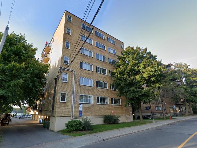 Apartment for rent in Dorval, Quebec