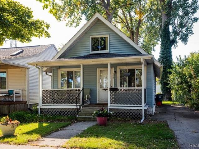 House for sale in Fenton, Genesee County