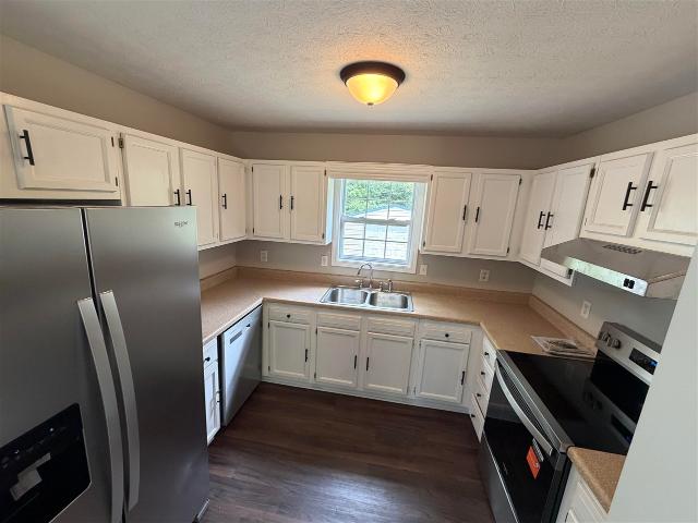 House for sale in Adolphus, Kentucky