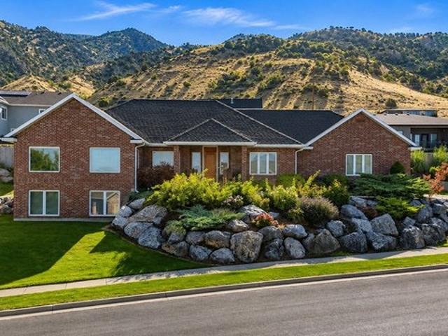 House for sale in Cache, Utah