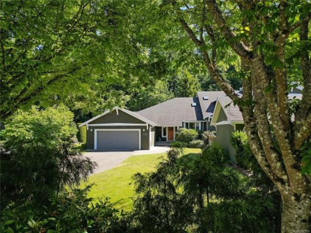 House for sale in Cordova Bay, Saanich