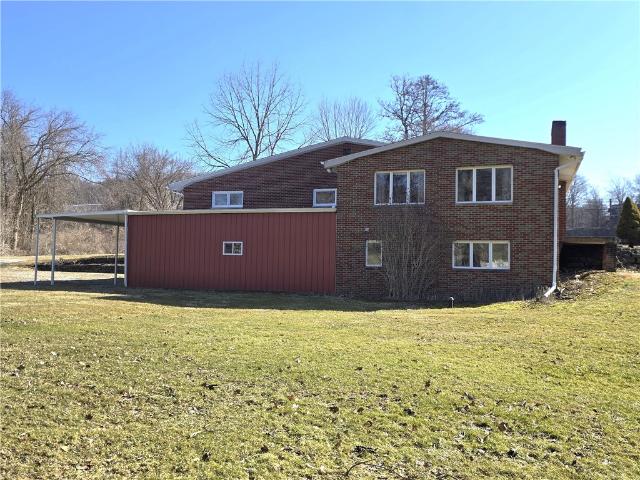 House for sale in Renfrew, Pennsylvania
