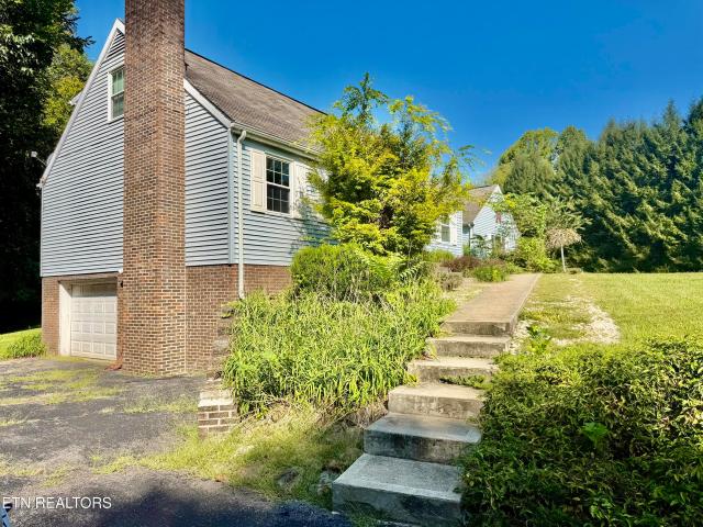 House for sale in Harrogate, East Tennessee