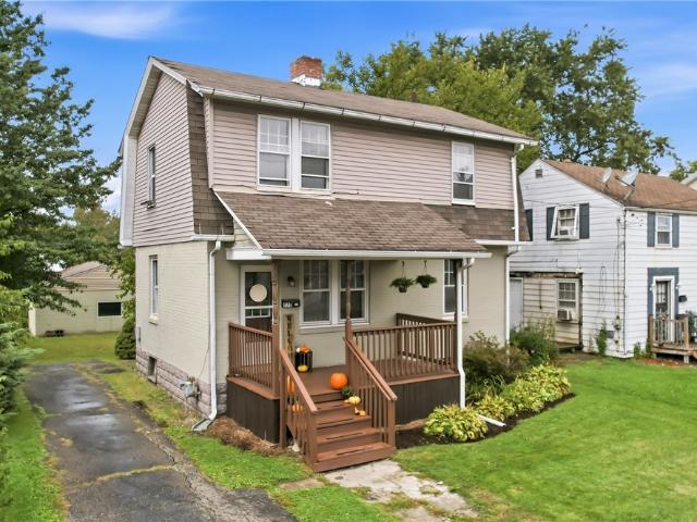House for sale in Sharon, Mercer County