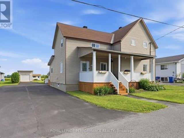 House for sale in Alfred And Plantagenet, Ontario