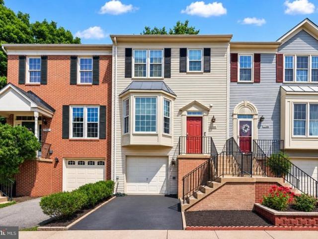 Townhouse for sale in Virginia