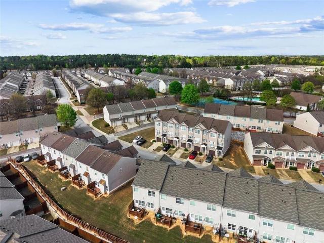 Townhouse for sale in Fairburn, Georgia