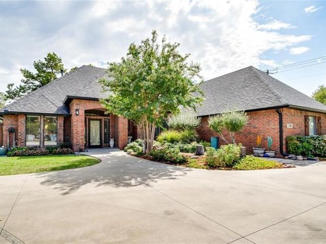 House for sale in Bethany, Oklahoma County