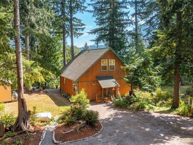 House for sale in Maple Falls, Whatcom County
