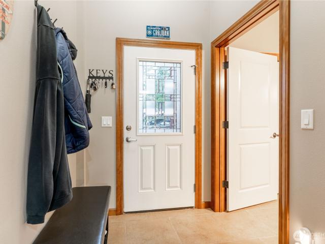 Condo for sale in Washington