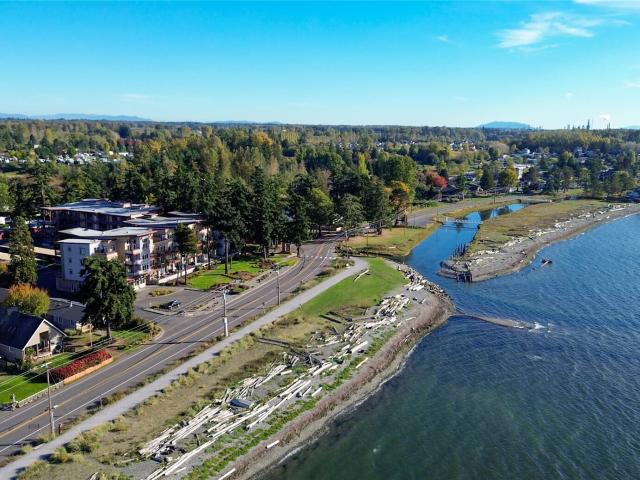 Condo for sale in Washington