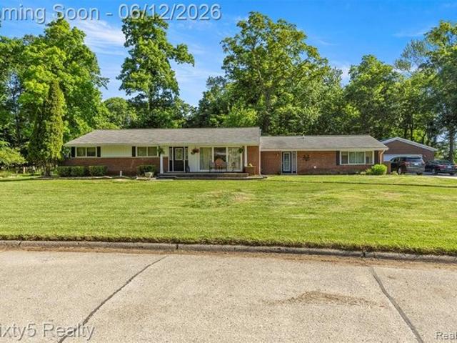 House for sale in Grosse Ile, Michigan