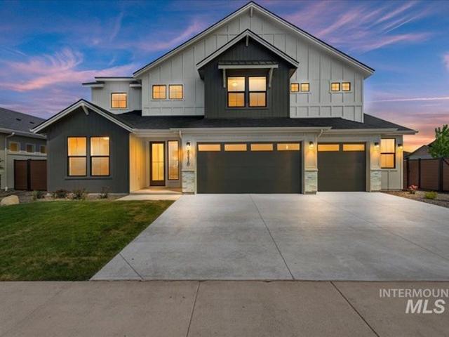 House for sale in Eagle, Idaho