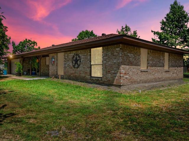 House for sale in Hunt, Texas