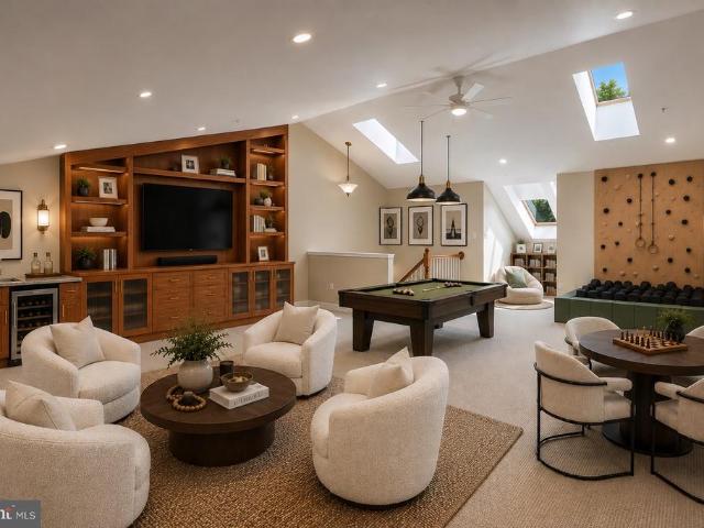 Townhouse for sale in Glen Burnie, Maryland