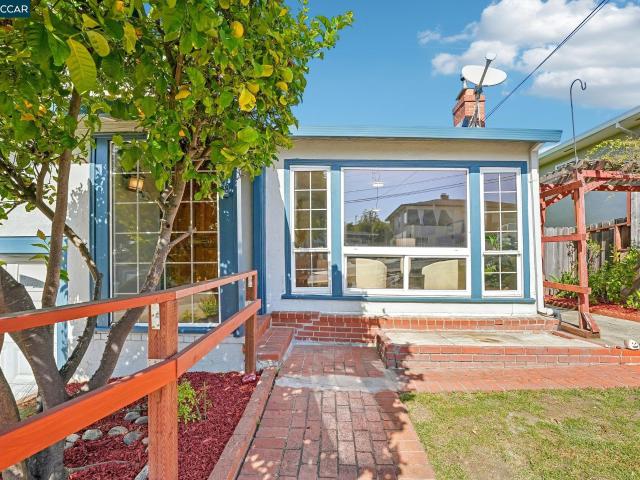House for sale in El Cerrito, Contra Costa County