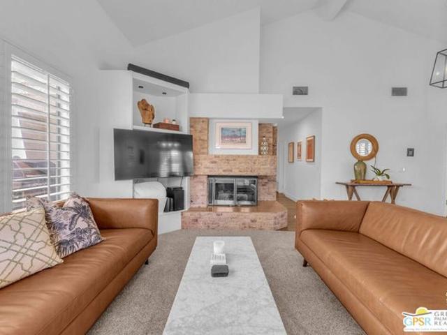 Condo for sale in La Quinta, California