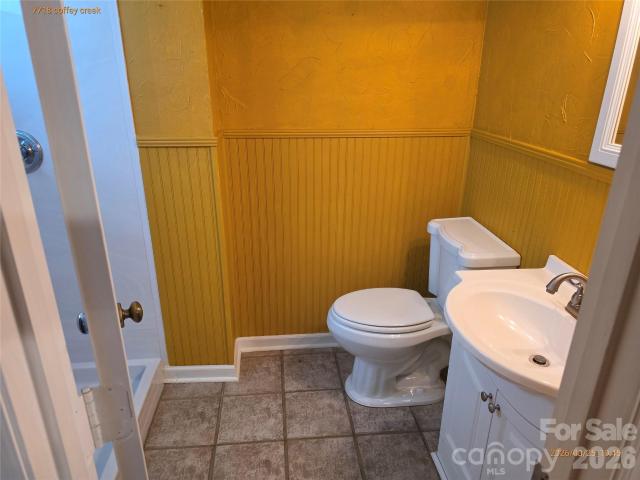 House for sale in Mecklenburg, North Carolina