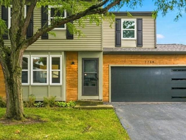 Condo for sale in Worthington, Ohio