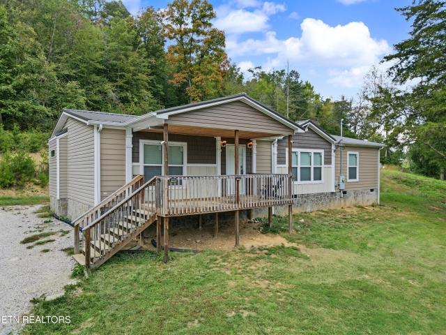 House for sale in Luttrell, East Tennessee